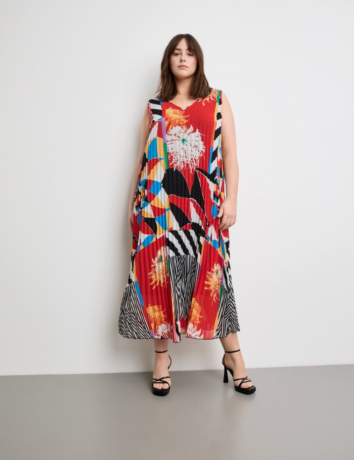 SAMOON Sleeveless pleated dress Kjole Rød | LRVW4960