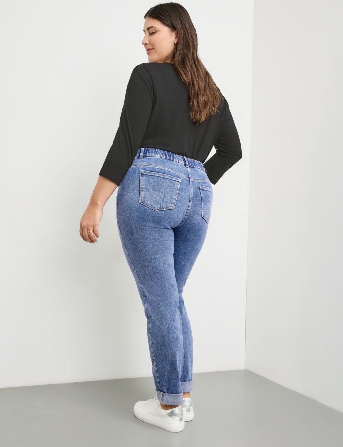 SAMOON Stretchy five-pocket jeans with turn-ups, Betty Bukser Blå | OUFT6808