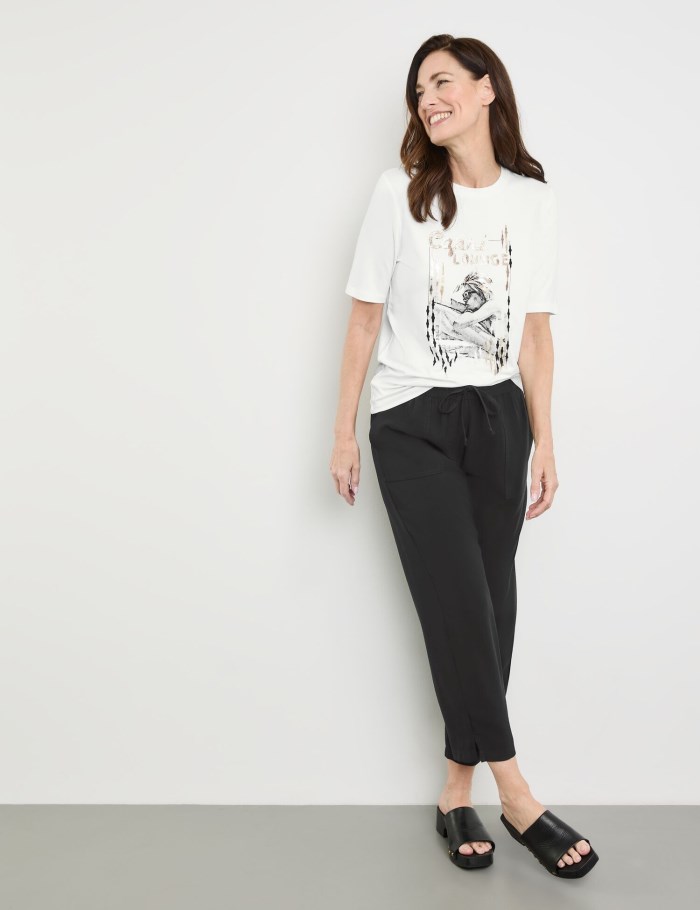 Gerry Weber Sustainable T-shirt with a front print T-skjorte Hvite | TJIP5112