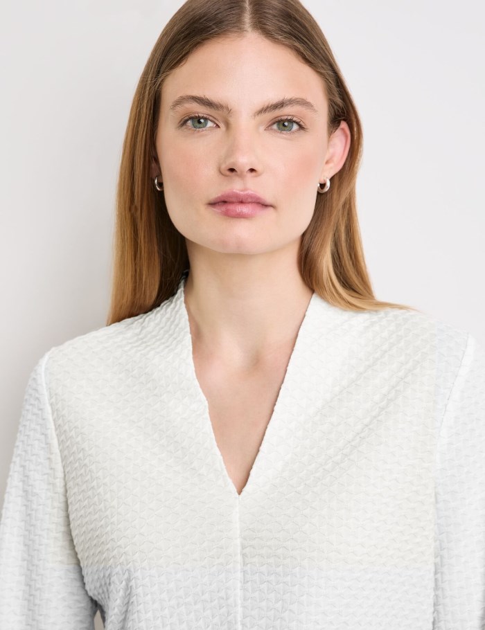 TAIFU Textured long sleeve top with lurex T-skjorte Hvite | HYCB4178