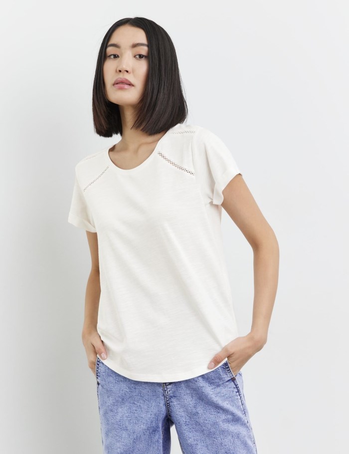 TAIFU T-shirt with crocheted lace details T-skjorte Hvite | YZSZ5206