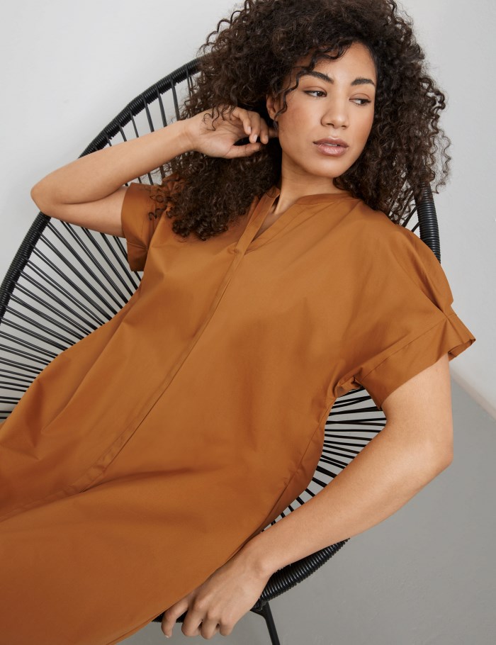 TAIFU Tunic dress with pleated details on the short sleeves Kjole Brune | YGOQ2282