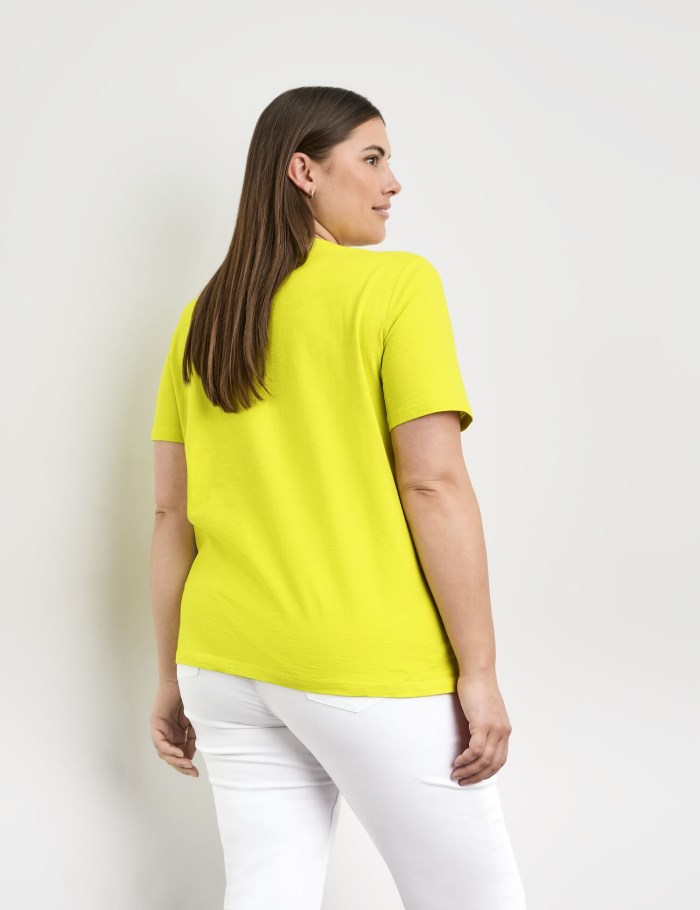 SAMOON V-neck T-shirt made of organic cotton T-skjorte Grønn | EHNJ7655