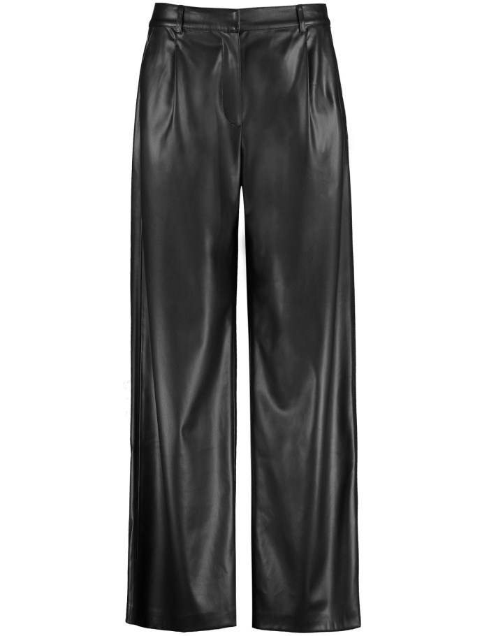 Gerry Weber Wide-leg faux leather trousers Bukser Svarte | XQCO7843